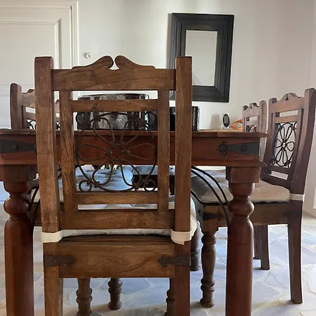 Villa Luxurious Traditional *