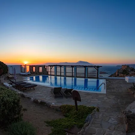 Luxurious Traditional Βίλα *