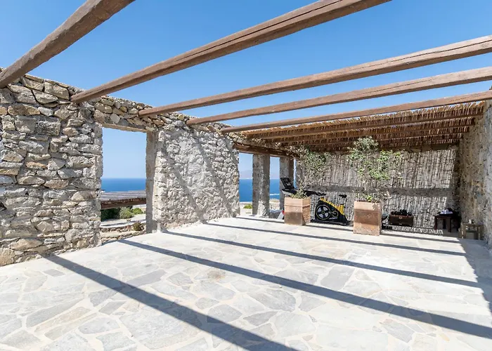 Luxurious Traditional Βίλα *