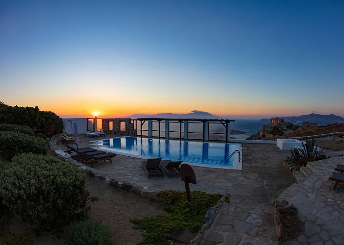 Luxurious Traditional Villa *