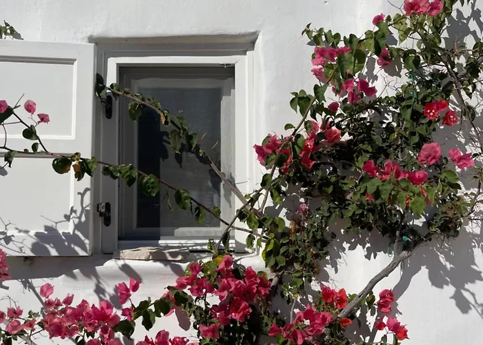 Luxurious Traditional Вилла *