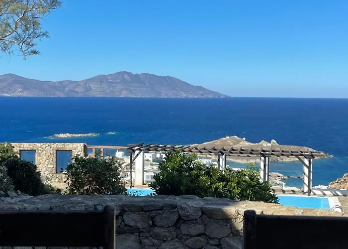 Вилла Luxurious Traditional